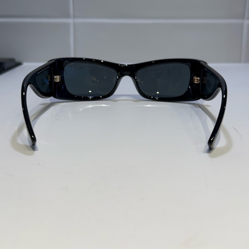 Versace VE4481 Black Sunglasses - Picture 4 of 10